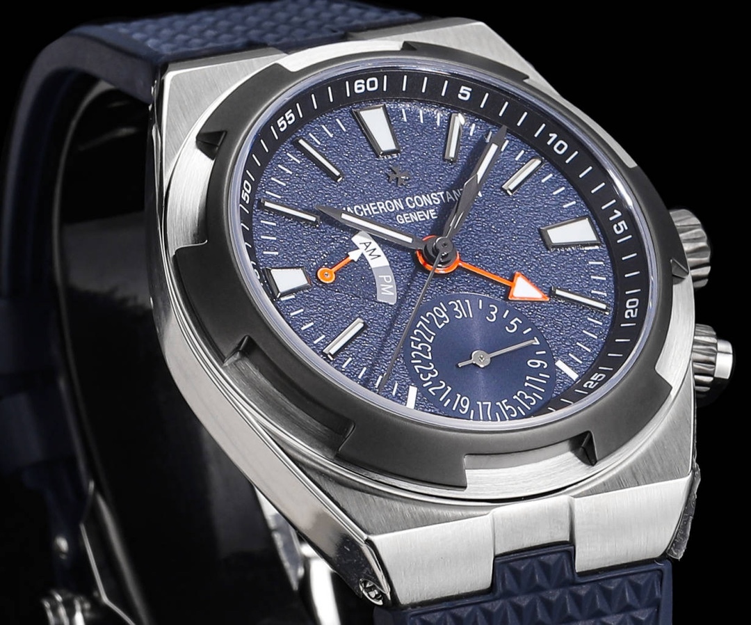 ヴァシュロン・コンスタンタン［Vacheron Constantin］ オーバーシーズ デュアルタイム メンズ腕時計40MM