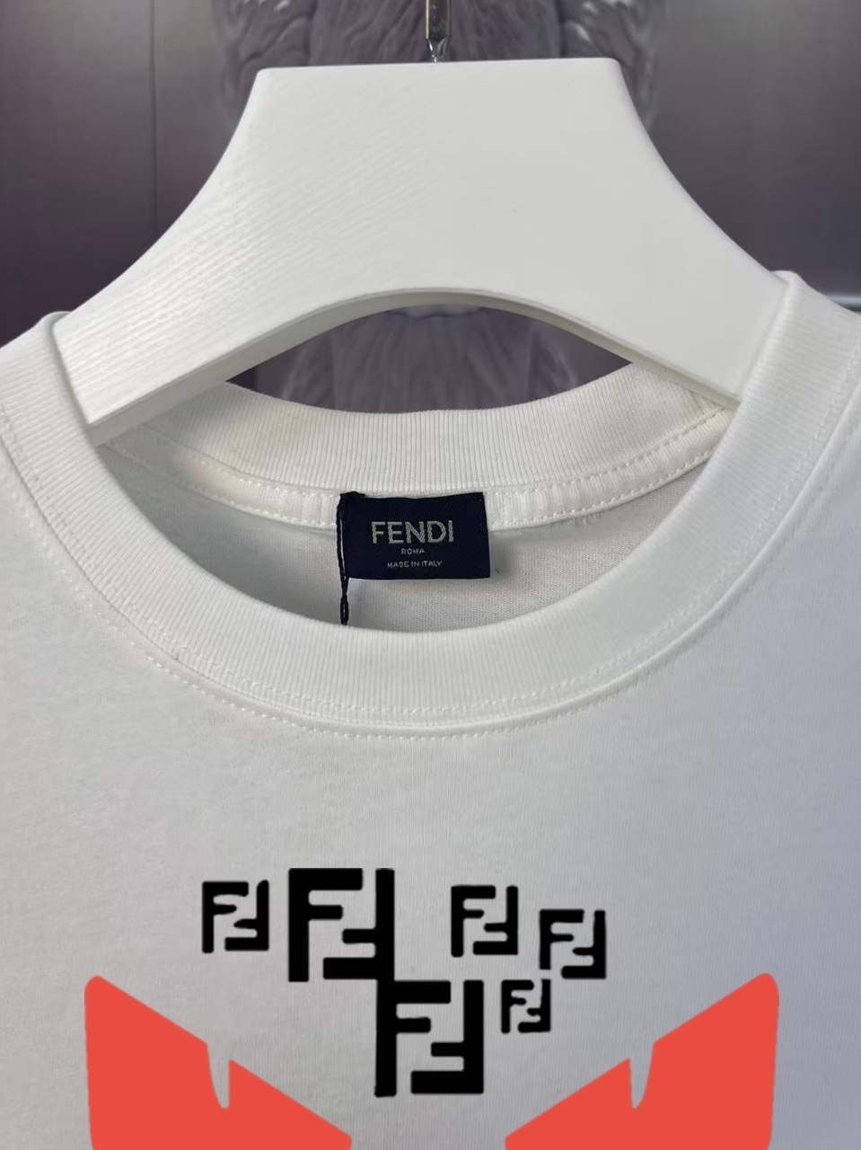 フェンディ「Fendi」2025 SUMMER FF DEMON EYES モンスターロゴ ノースリーブTシャツ