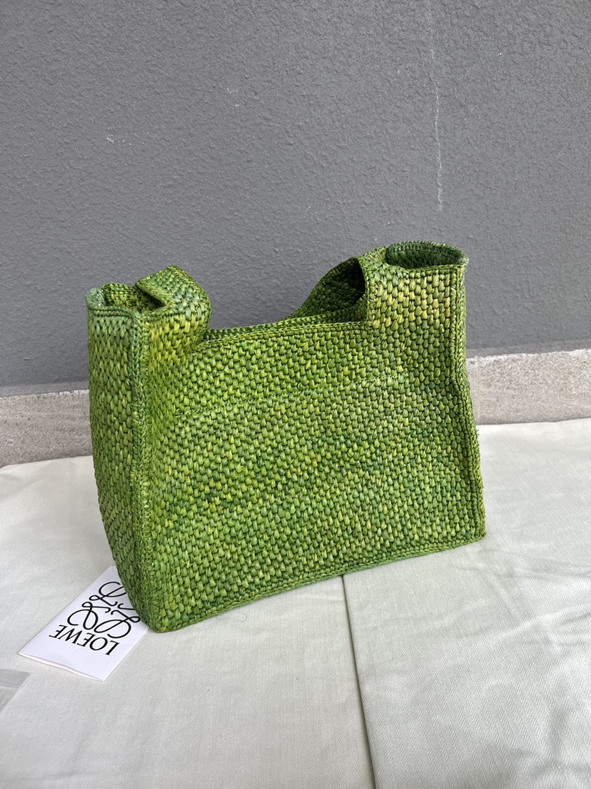 ロエベ「Loewe」Palm Series 手工酒椰纤维トートバッグ