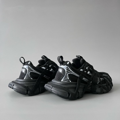 バレンシアガ「Balenciaga」Phantom Sneaker 3XL バンドデザイン ダディシューズ