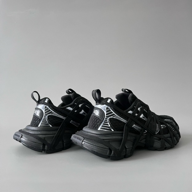 バレンシアガ「Balenciaga」Phantom Sneaker 3XL バンドデザイン ダディシューズ