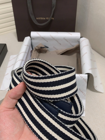 ボッテガ ヴェネタ「Bottega Veneta」ウェーブ ダブル ハーフリング ベルト100CM