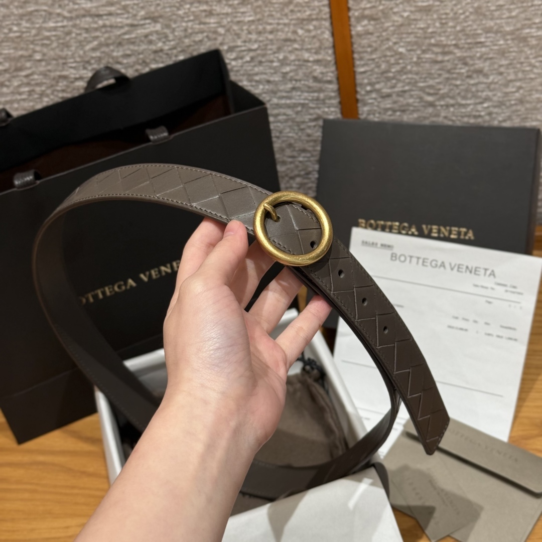 ボッテガ ヴェネタ「Bottega Veneta」イントレチャート リング バックル ベルト100CM