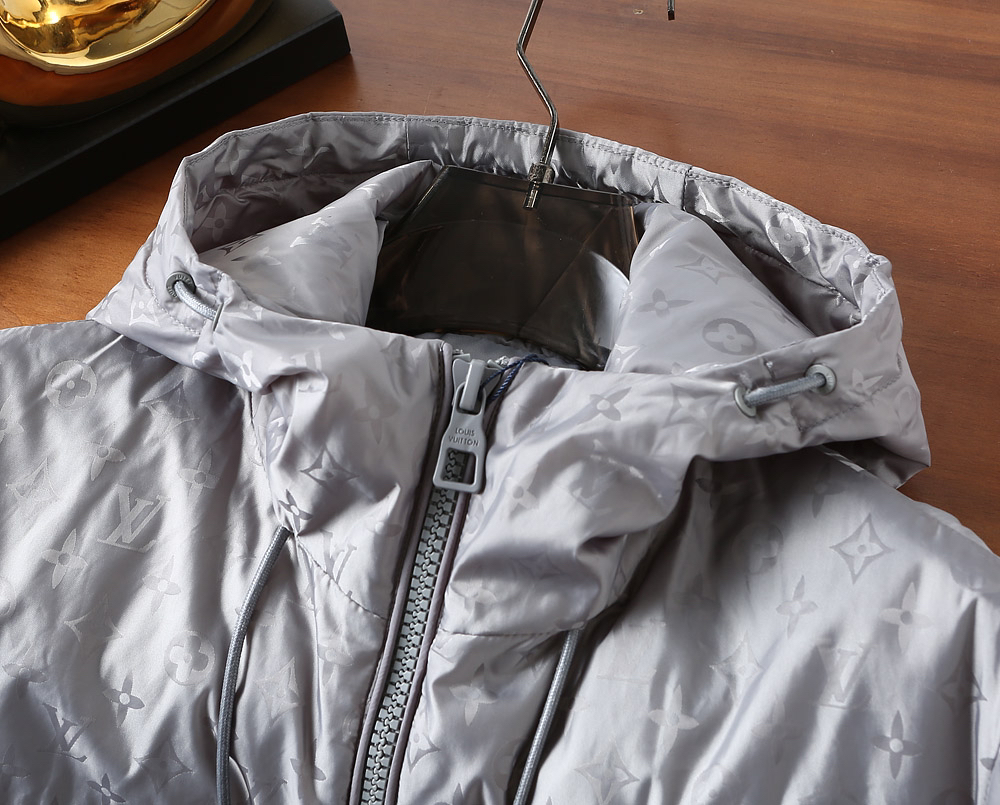 ルイ・ヴィトン「Louis Vuitton」秋冬コレクション クイルテッド ジャケット