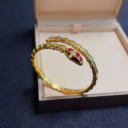 ブルガリ「Bvlgari」Serpenti Viper ルビーブレスレット15cm