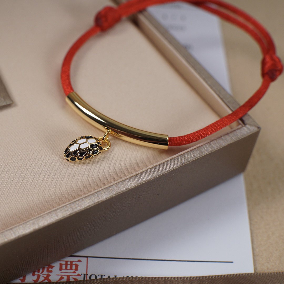 ブルガリ「Bvlgari」Serpenti Forever レッド＆ブラックコード ブレスレット12.5cm～22cm