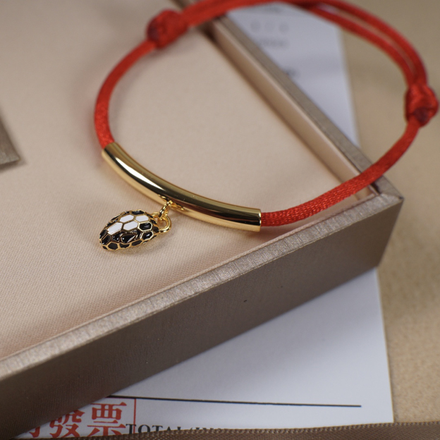 ブルガリ「Bvlgari」Serpenti Forever レッド＆ブラックコード ブレスレット12.5cm～22cm