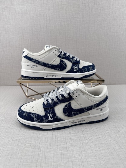 ルイ・ヴィトン「Louis Vuitton」NIKE Dunk Low By You カスタムスニーカー
