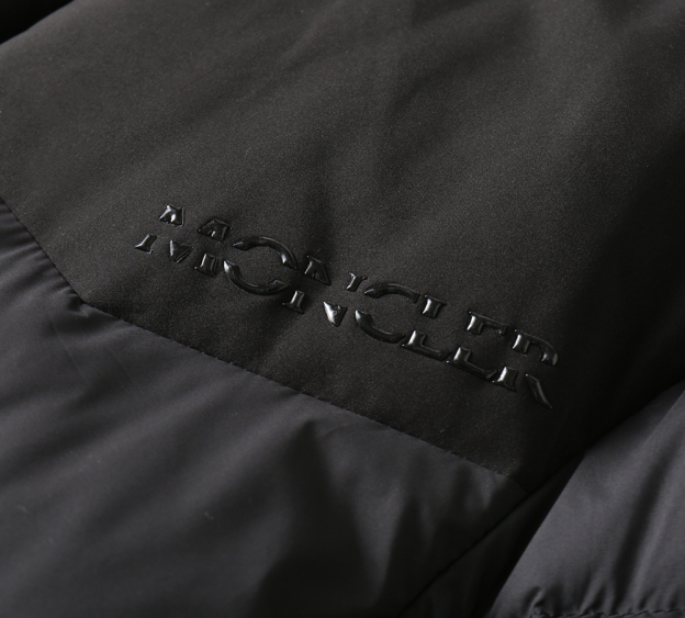 モンクレール「Moncler」秋冬 ダウンコート