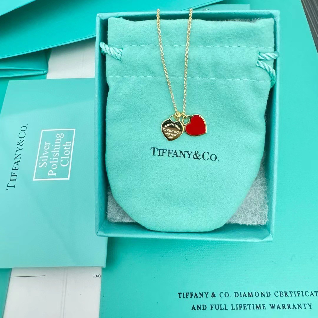 ティファニー「Tiffany & Co.」ダブルハート レッドエナメルネックレス