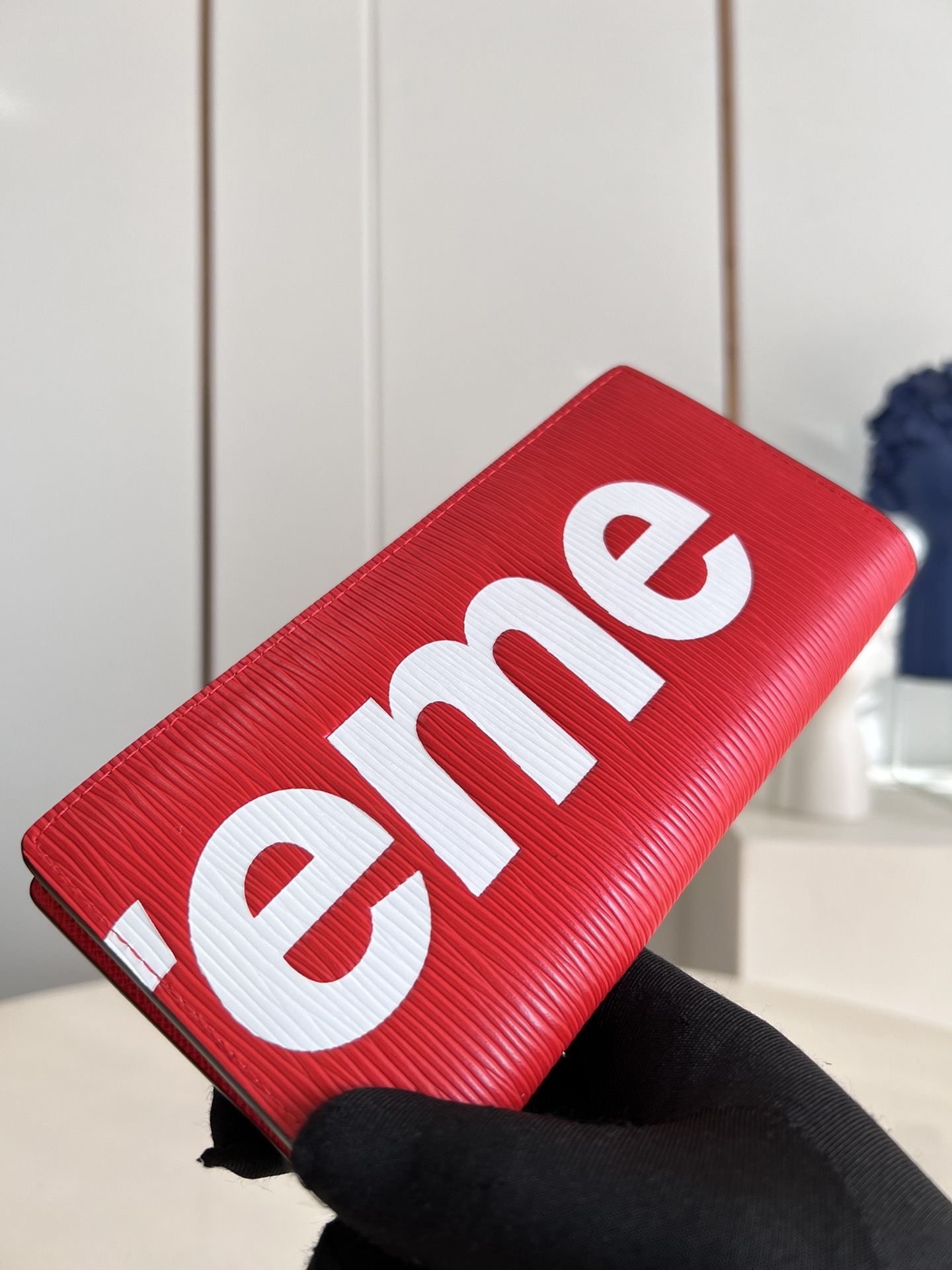 ルイ・ヴィトン「Louis Vuitton」LV ✕ Supreme コラボ ポルトフォイユ･ブラザ