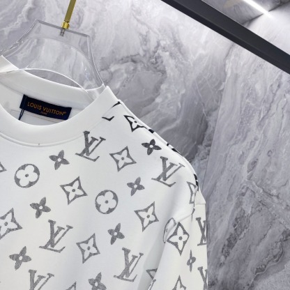 ルイ・ヴィトン「Louis Vuitton」スウェットシャツ