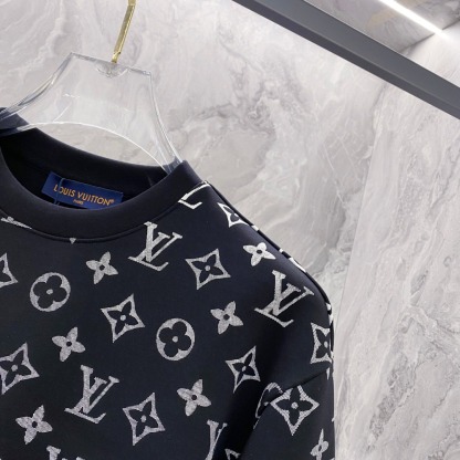 ルイ・ヴィトン「Louis Vuitton」スウェットシャツ