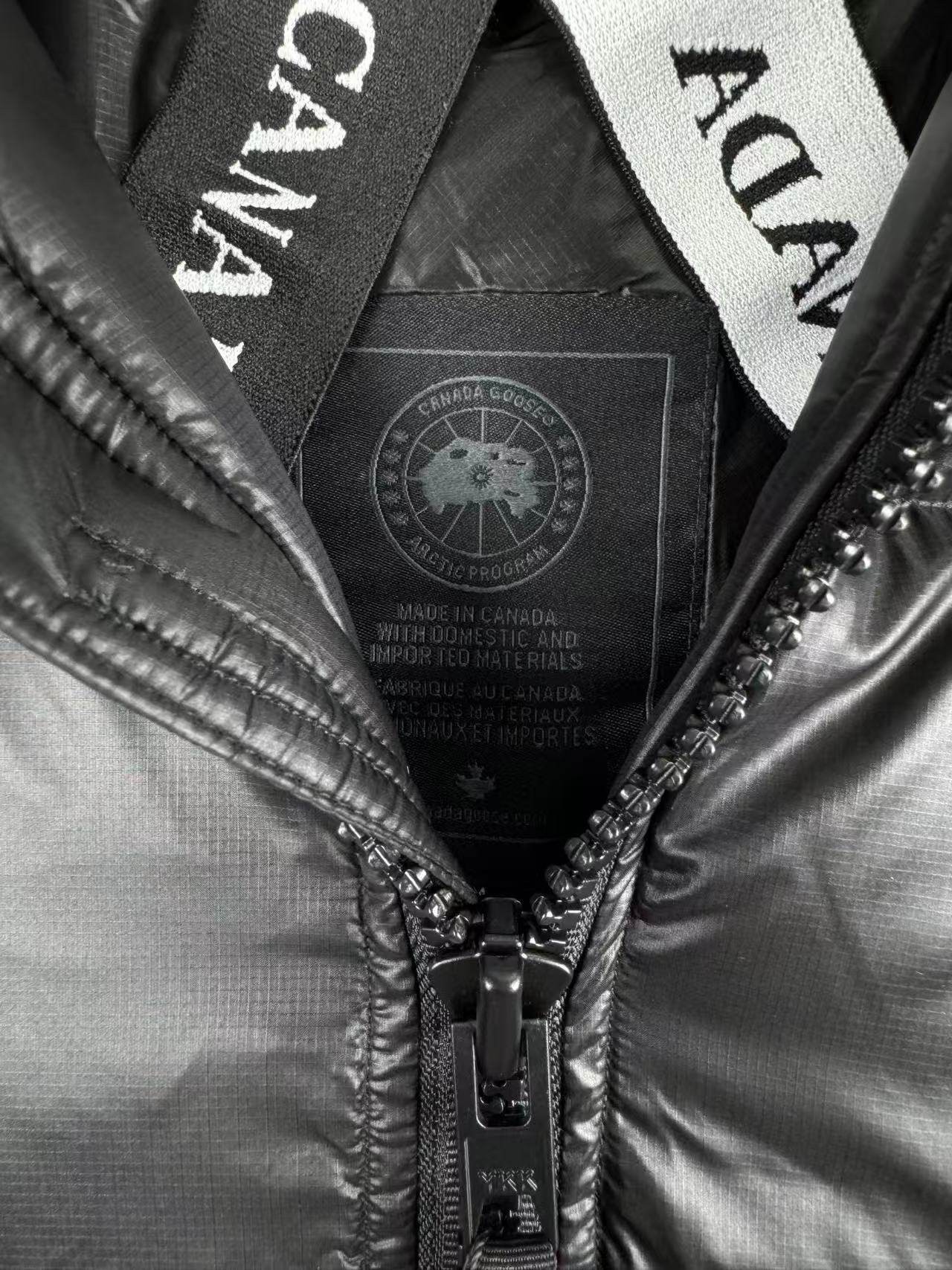 カナダグース「Canada Goose」秋冬フード付きダウンジャケット