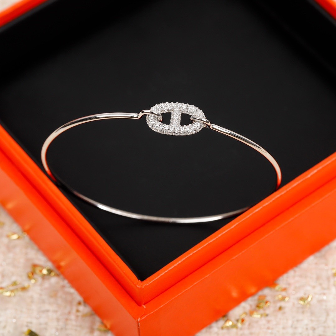 エルメス「Hermès」 Pigalle Émail & Diamond ブレスレット