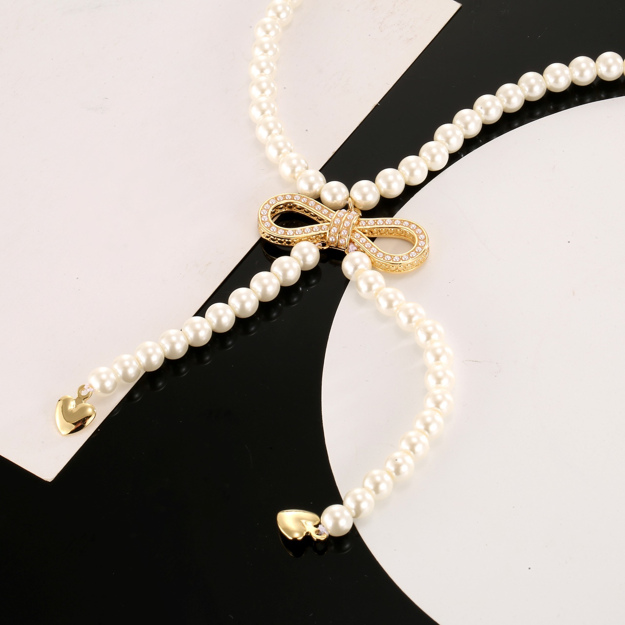 ディオール「Dior」Bow Pearl ネックレス