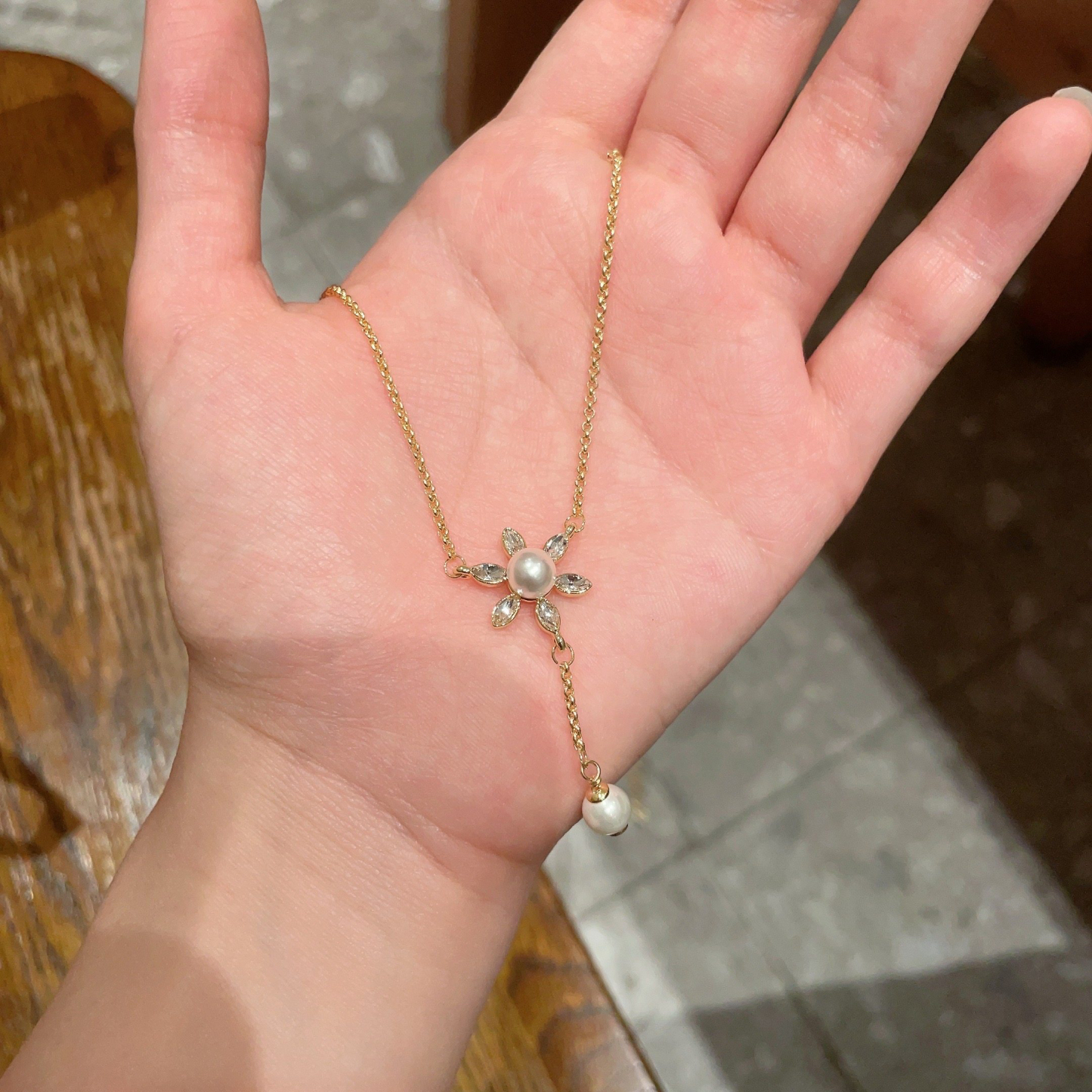 ディオール「Dior」Vintage ハート&ビー ネックレス