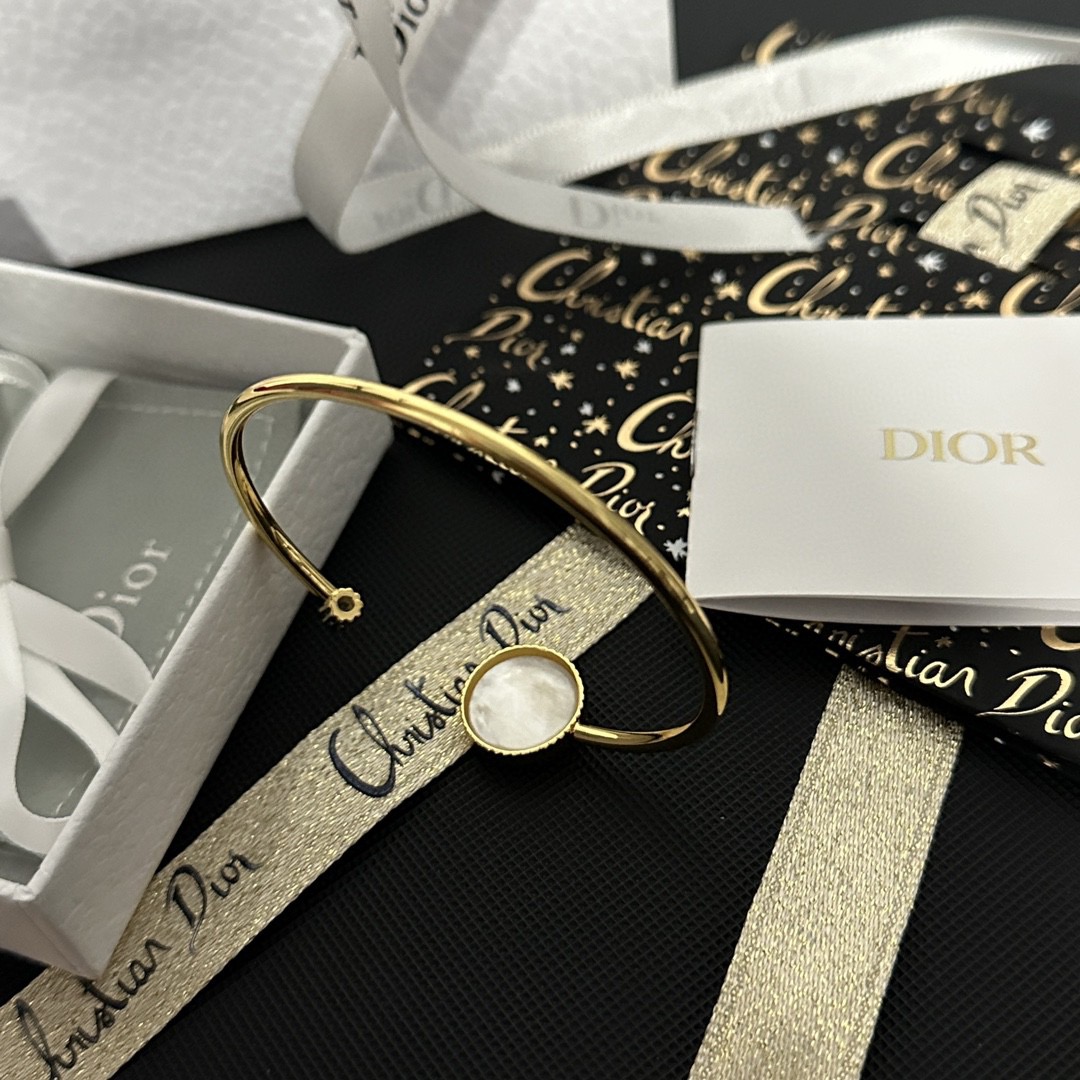 ディオール「Dior」 Rose des Vents ローズゴールド ブレスレット