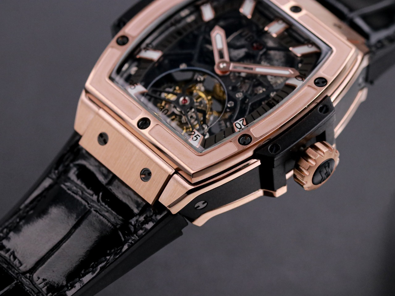 ユーボット「Hublot」MASTERPIECEシリーズ906モデルの真陀フライホイール腕時計45mm