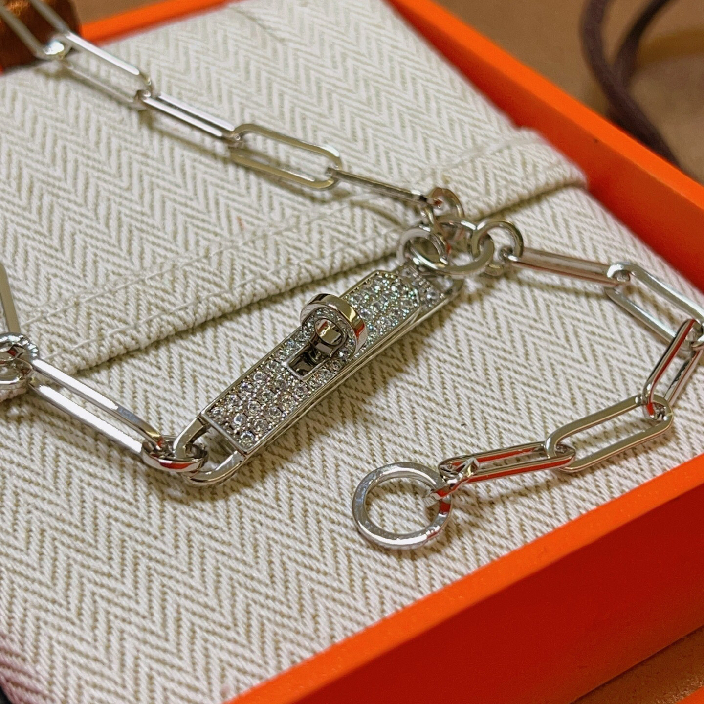 エルメス「Hermès」H Élégance ネックレス