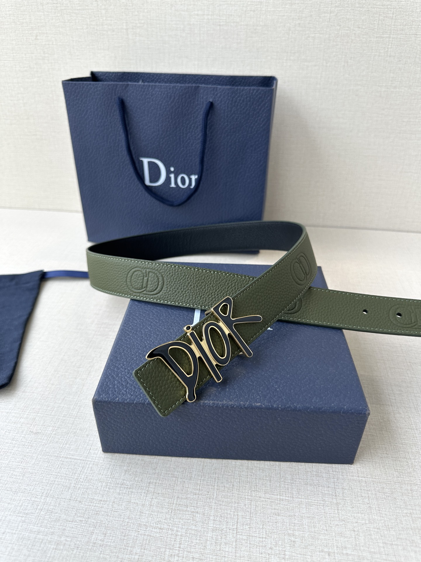 ディオール「Dior」30モンターニュ リバーシブルベルト100CM