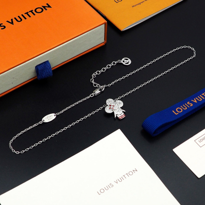 ルイ・ヴィトン「Louis Vuitton」ヴィヴィアン チャーム ジルコニア ネックレス