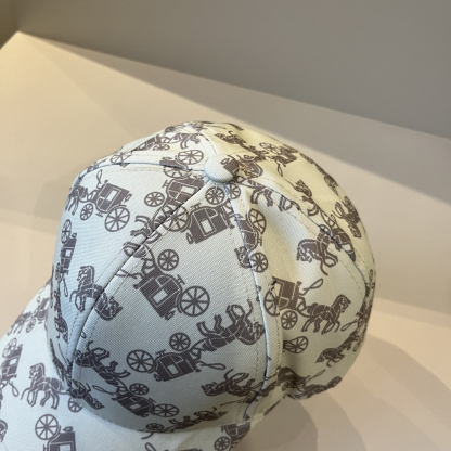 エルメス「Hermès」Classic ベースボールキャップ