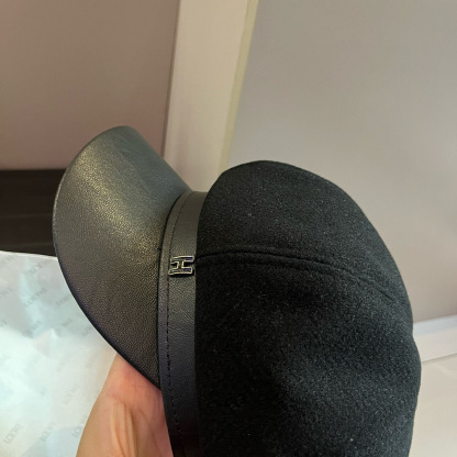 エルメス「Hermès」  新しいアヒルの舌の画家帽