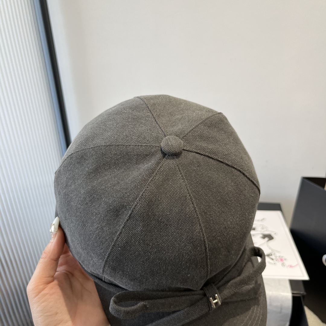 エルメス「Hermès」  Petit h 帆布キャップ