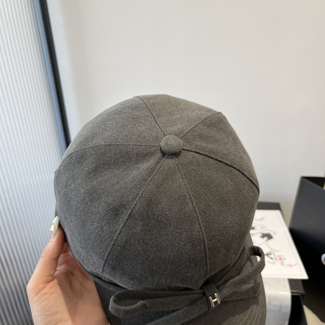 エルメス「Hermès」  Petit h 帆布キャップ