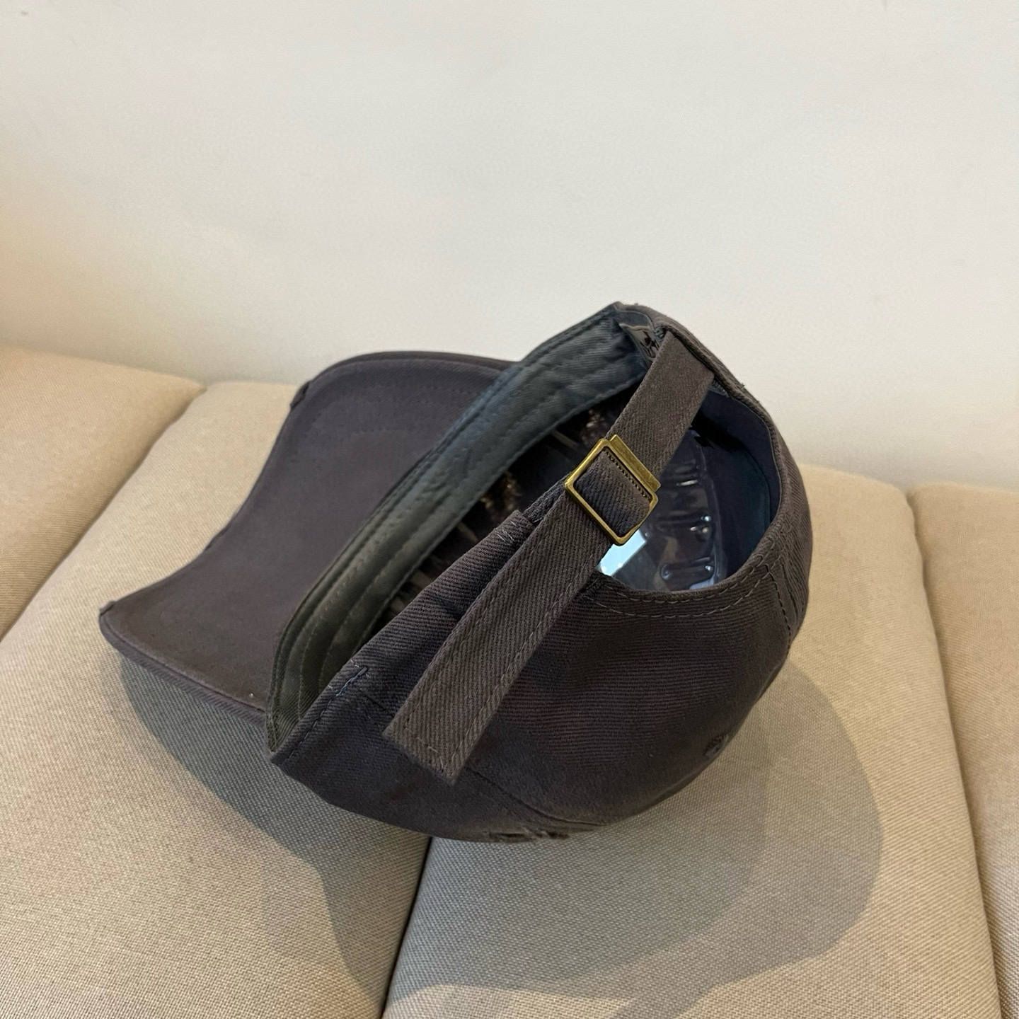 エルメス「Hermès」 2025 Classic ベースボールキャップ