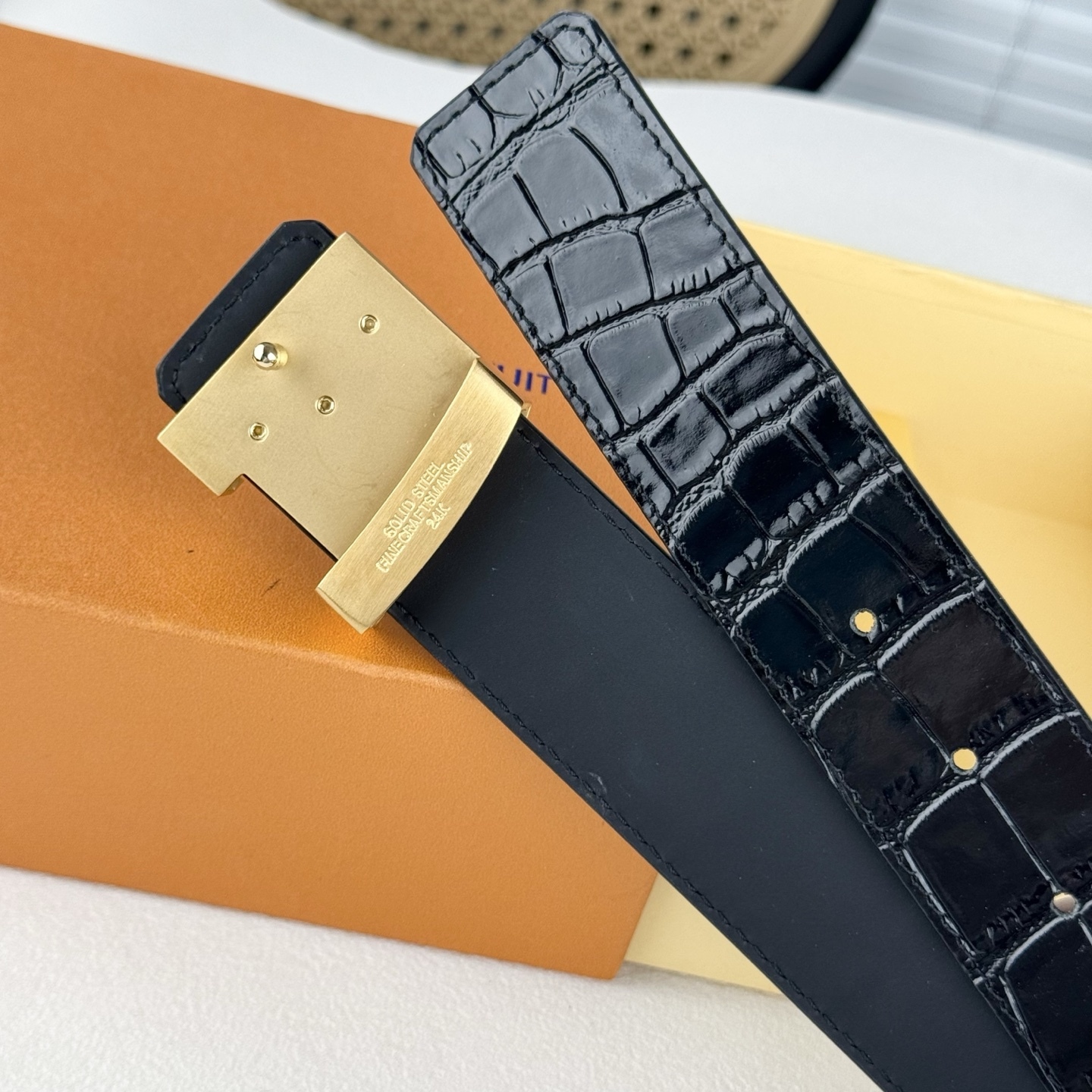 ルイ・ヴィトン「Louis Vuitton」DIMENSION 4.0 レザーベルト-ISETAN PRESTIGE CURATED