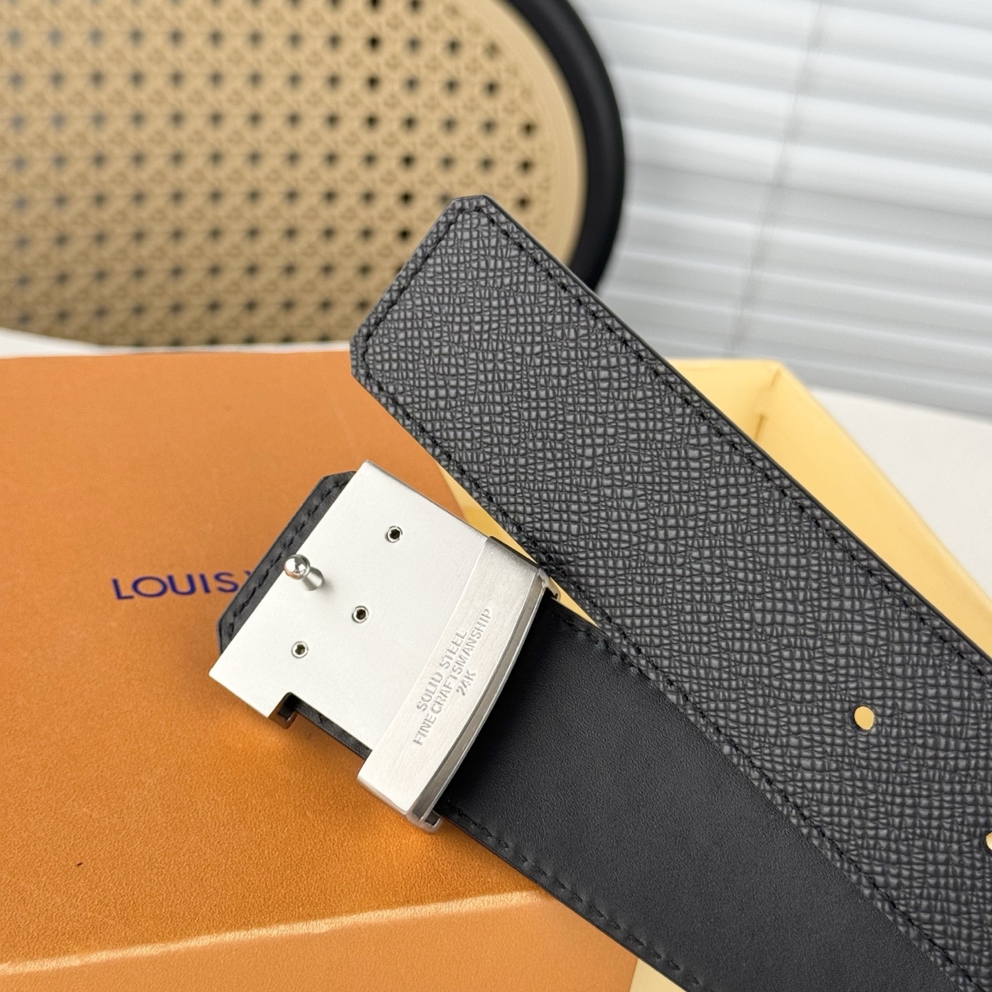 ルイ・ヴィトン「Louis Vuitton」DIMENSION 4.0 レザーベルト