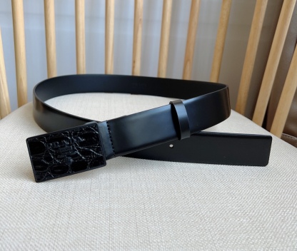 プラダ「Prada」ミックスレザーベルト サフィアーノ＆クロコダイル100CM