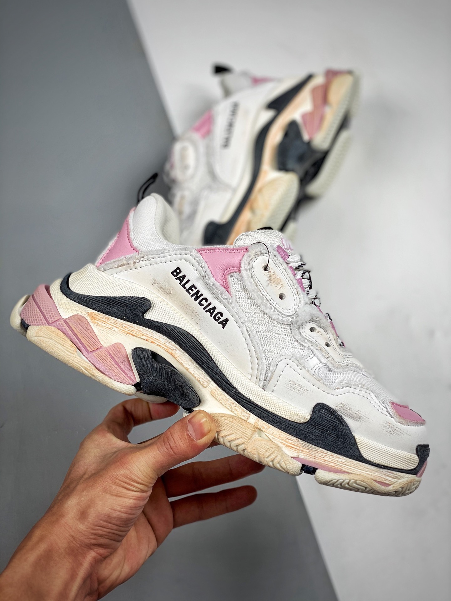 バレンシアガ「Balenciaga」aris世家 Track Round-Toe シューズ