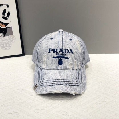 プラダ「Prada」Re-Nylon Baseball Cap