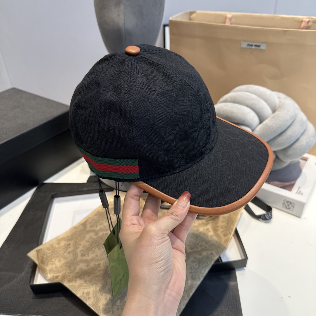 グッチ「Gucci」Lido GG Baseball Cap
