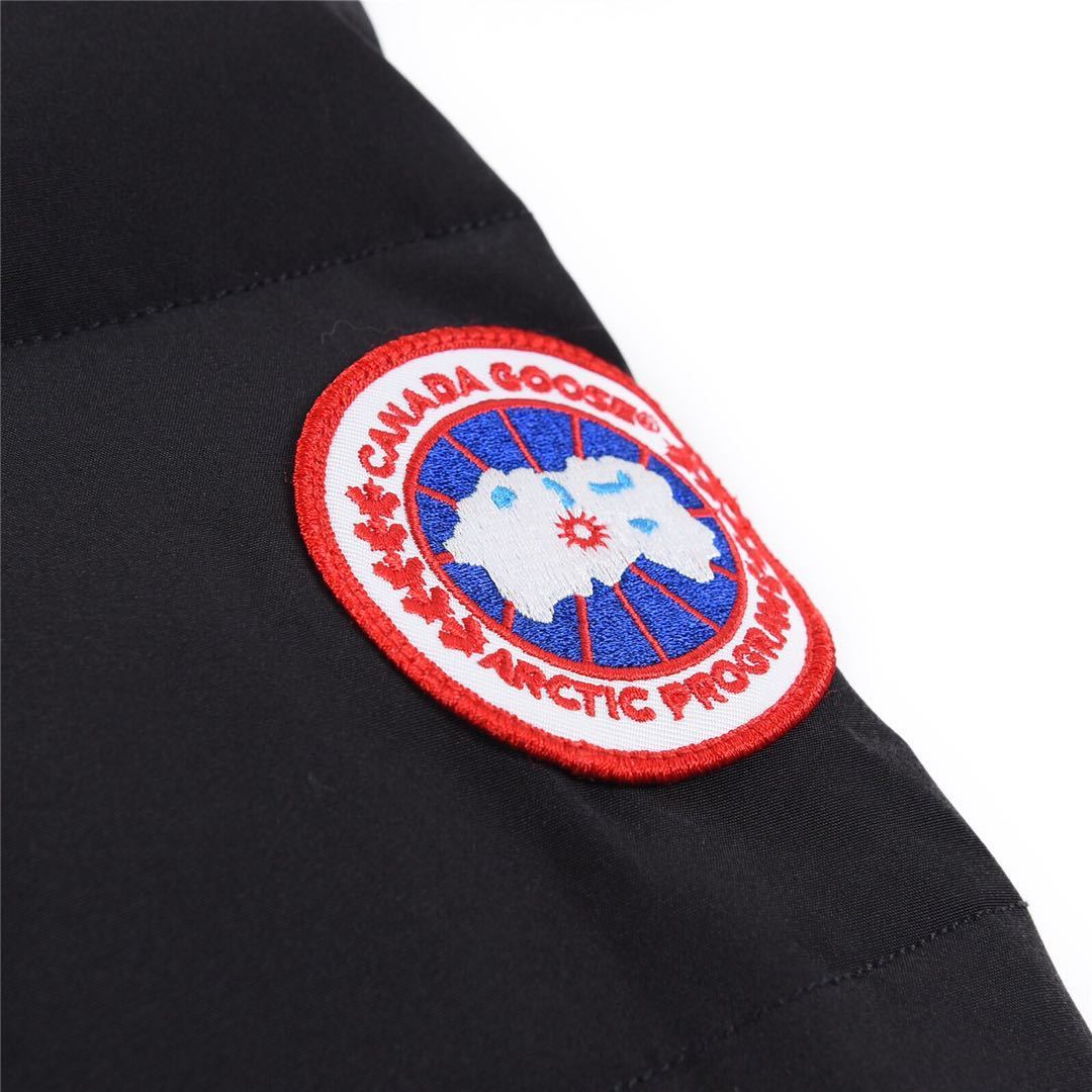 カナダグース「Canada Goose」パーカーダウンコート