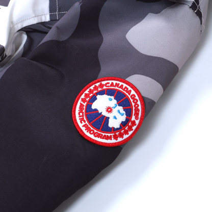 カナダグース「Canada Goose」ユニセックス プレミアムダウンコート