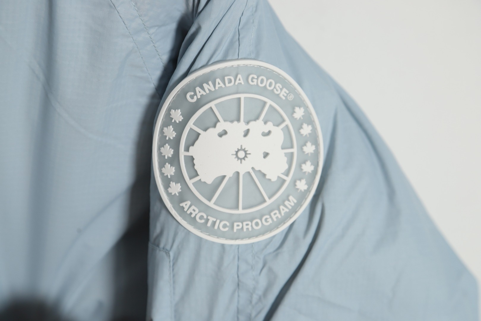 カナダグース「Canada Goose」ホワイトグレーシャー フライトジャケット