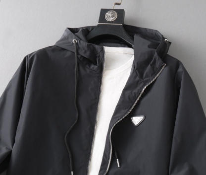 プラダ「Prada」2025春新作メンズジャケット