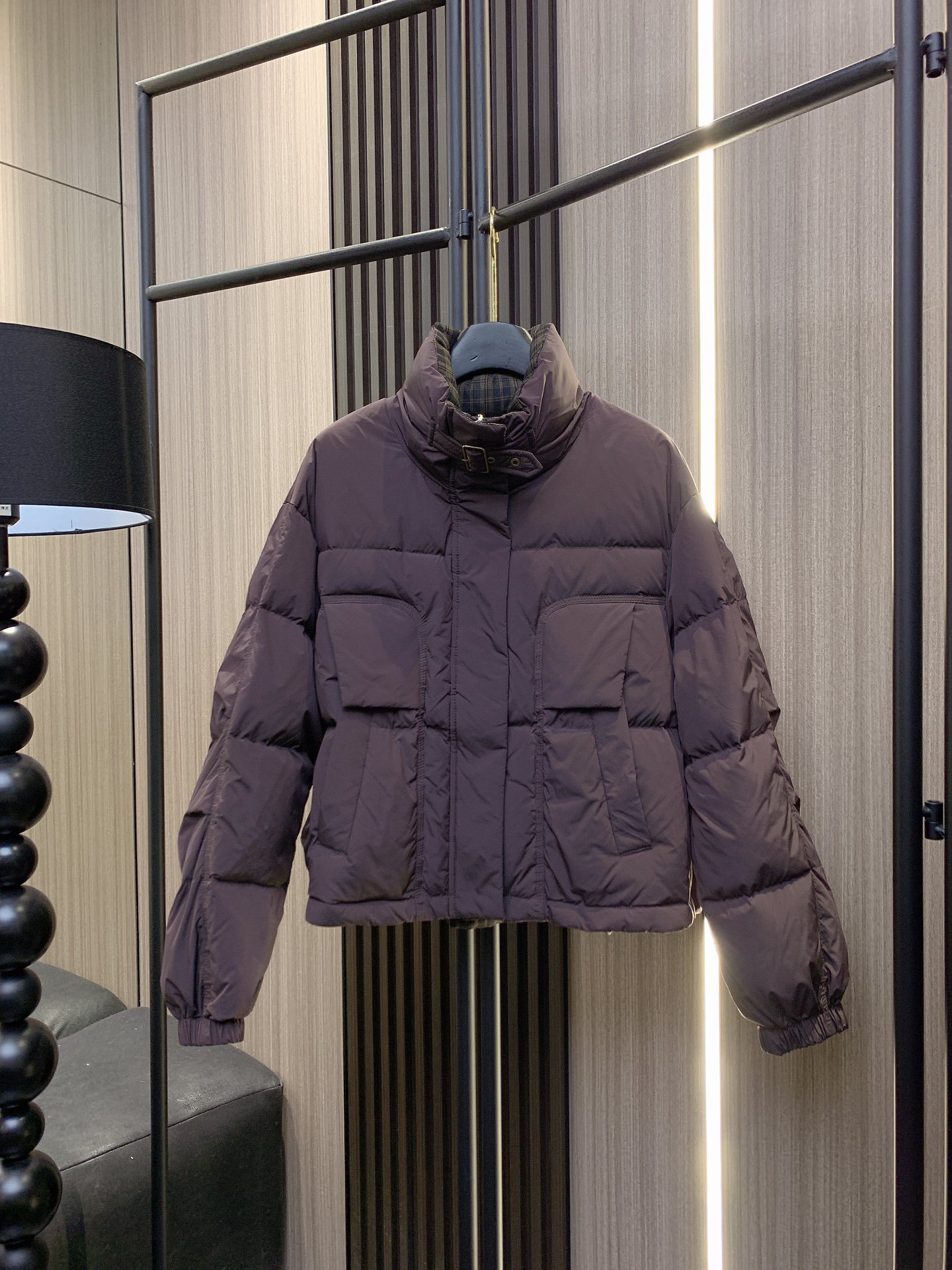 バレンシアガ「Balenciaga」‌24年新作ダウンジャケット