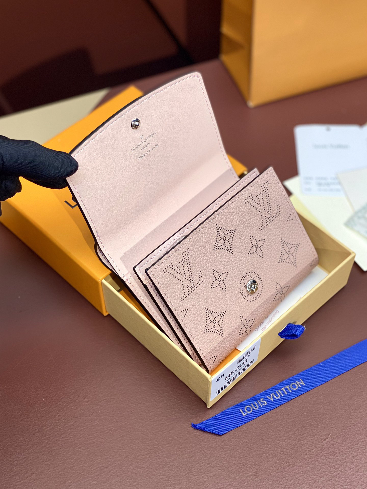 ルイ・ヴィトン「Louis Vuitton」ポルトフォイユ･イリス コンパクト