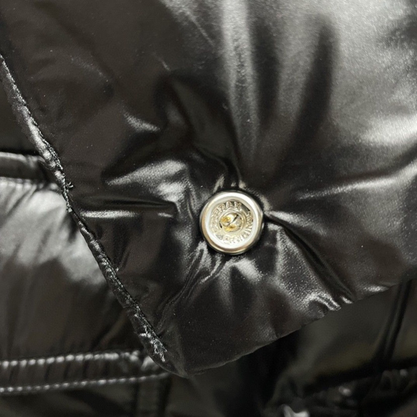 モンクレール「Moncler」 トリカラーテープ マヤ フード付きダウンジャケット