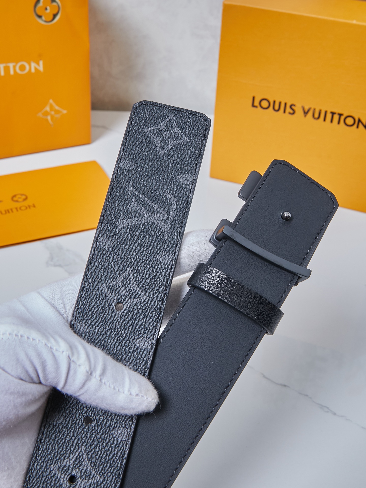 ルイ・ヴィトン「Louis Vuitton」リバーシブル モノグラム レザー＆キャンバス ベルト100CM