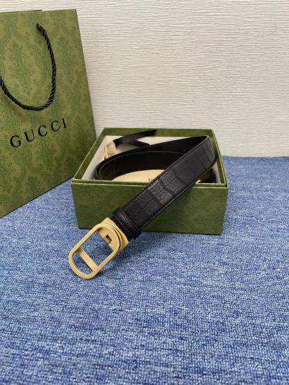 グッチ「Gucci」スムースレザー オートロック ベルト メンズ100CM