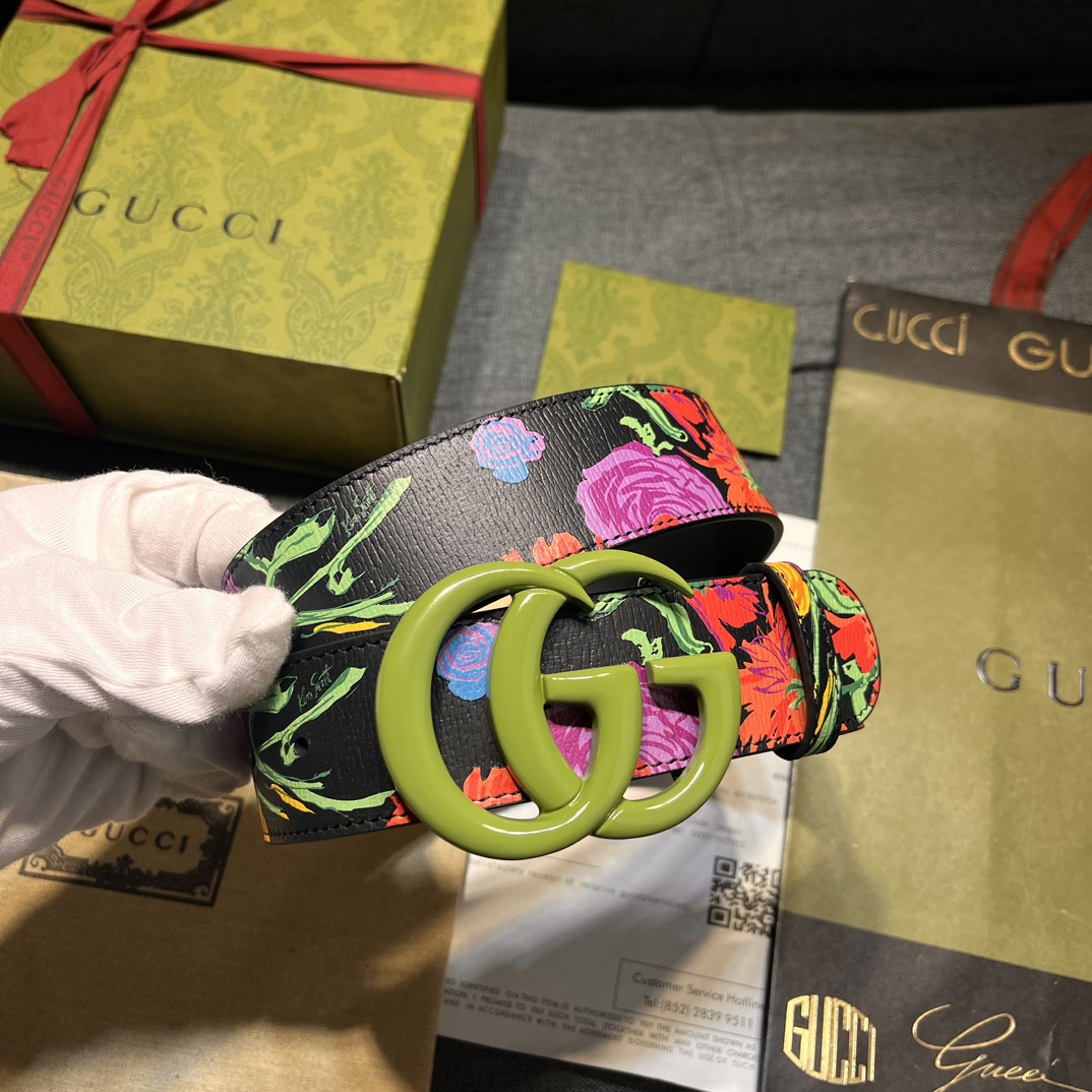 グッチ「Gucci」Ken Scott フローラル プリント GGバックル レザー ベルト100CM