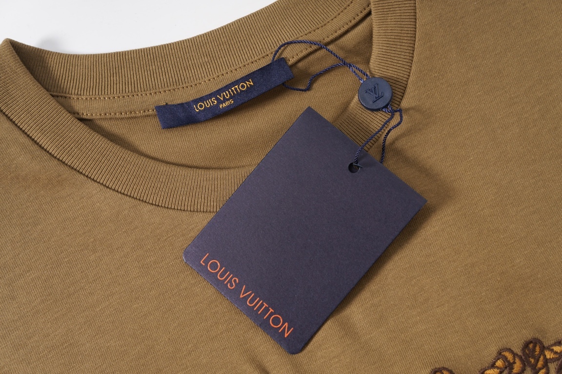 ルイ・ヴィトン「Louis Vuitton」ラリアットレターロゴ刺繍半袖Tシャツ