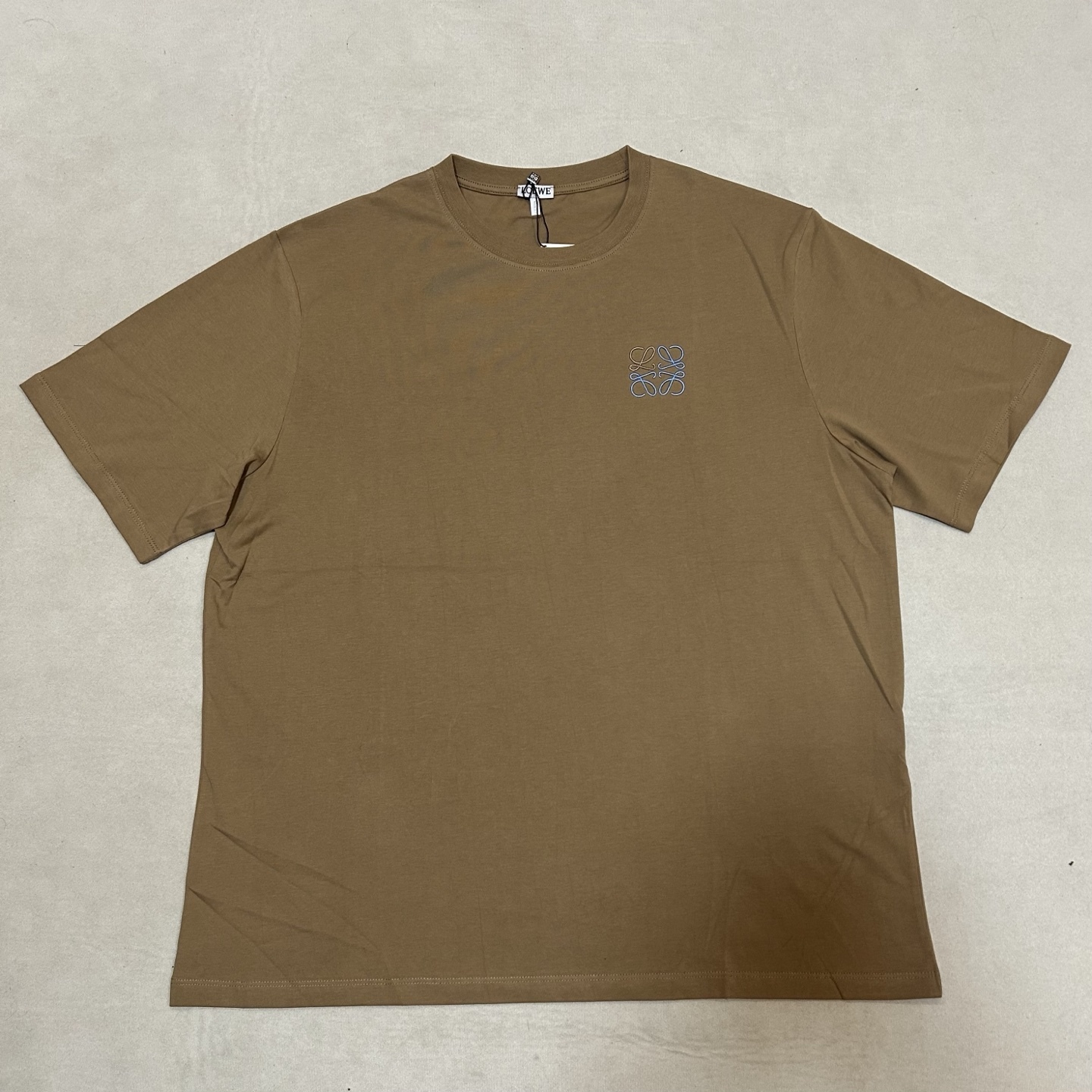 ロエベ「Loewe」ツートン刺繍クルーネック半袖Tシャツ