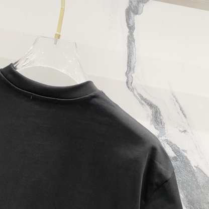 ロエベ「Loewe」パケット&カラーリング刺繍ロゴ半袖Tシャツ